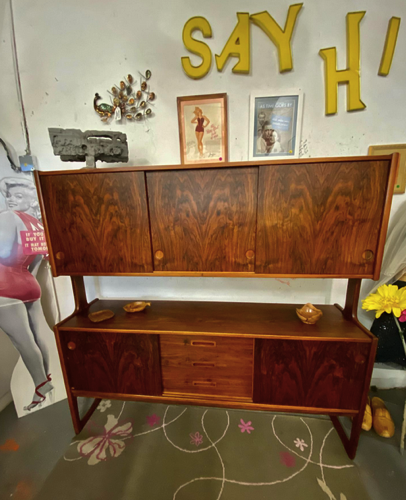 SOLD SOLD